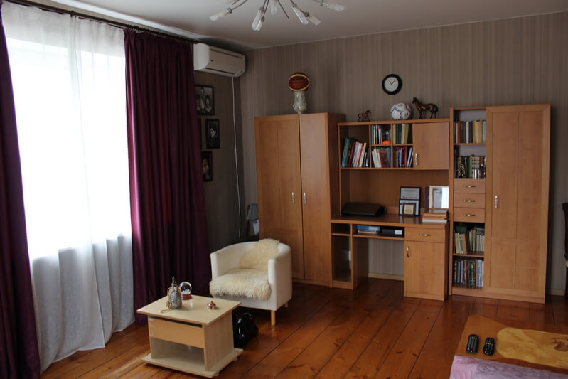 Фото спальни готового дома в Краснодаре 214 м2 (8)
